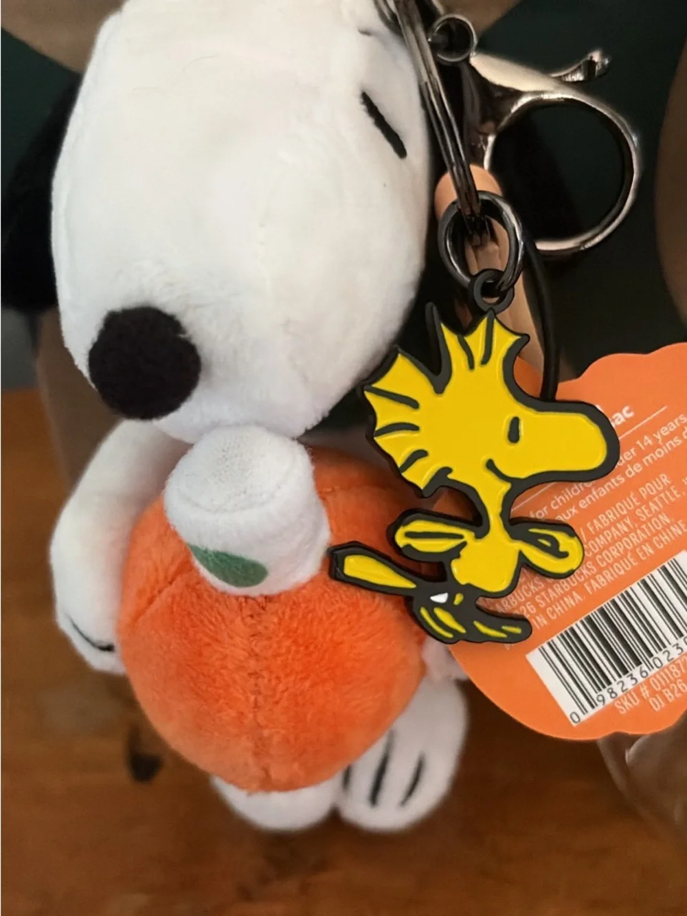 Starbucks limited Snoopy Plush Keychain with snoopy cup